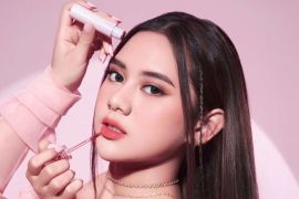 Riasan natural ala penyanyi Ziva Magnolya