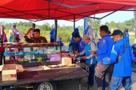 PMI Tapin buka warung sarapan murah dan gratis