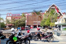 Pemkot Mataram urung membangun kantor baru