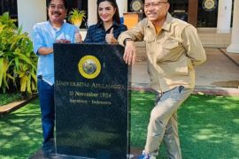 Ashanty bertekad untuk selesaikan pendidikan doktor di Unair tepat waktu