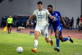 Resmi! Nick Kuipers tinggalkan Persib Bandung