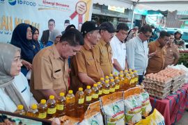 Warga Ambon berharap Pemprov terus gelar Pasar Murah