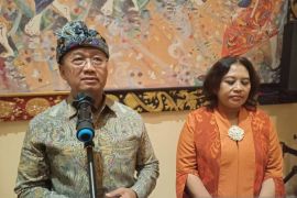 OJK ingin PUJK perkuat perlindungan konsumen