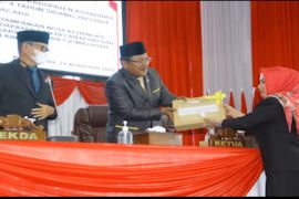 DPRD Kotabaru paripurnakan empat buah Raperda