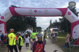 Bunda Fey selesaikan tantangan bersepeda di Perancis