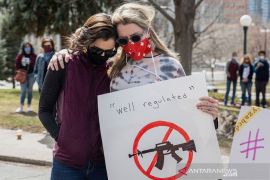 Lima orang tewas dalam insiden penembakan di sebuah bar di California