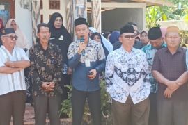 Tokoh masyarakat dan Kepala SDN 17 Bukit Batu Bengkalis wafat