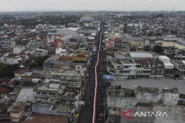 Kirab kebangsaan Merah Putih di Tasikmalaya