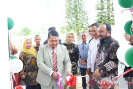 Dolly Pasaribu resmikan pemakaian 2 gedung RSUD Kabupaten Tapanuli Selatan