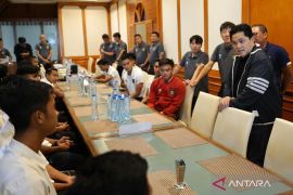 Erick Thohir semangati timnas Indonesia jelang Final Piala AFF U-23