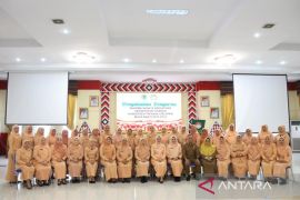 Dharma wanita persatuan dikukuhkan, ini pesan Bupati Tapsel