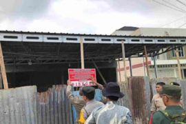 Lima bangunan disegel Dinas PUPR Kota Payakumbuh