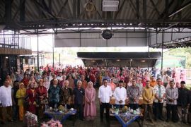 Pj Wako Payakumbuh hadiri halal bihalal alumni SMKN 1 Payakumbuh