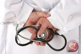 Mengobati luka menganga pada pendidikan dokter spesialis