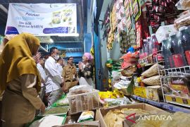 Bulog Jateng pasok beras SPHP di Pasar  Bulu