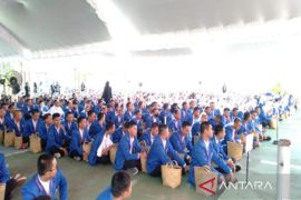 1.339 mahasiswa baru Poliban dikenalkan kehidupan happy kampus