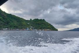 Pemda dan masyarakat diminta berkomitmen awasi laut