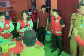 PDI Perjuangan-PMI gelar donor darah di Kabupaten Landak