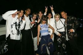 Kolaborasi penyanyi rap Ramegvrl hingga penampilan Ash Island di tengah hujan