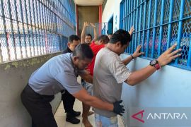 Lapas Narkotika Samarinda gelar razia gabungan ke narapidana