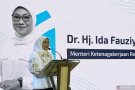 Menaker Ida sebut kunci UMKM naik kelas melalui penguatan literasi digital