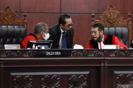 MK tolak pengujian ketum parpol bisa jabat 10 tahun