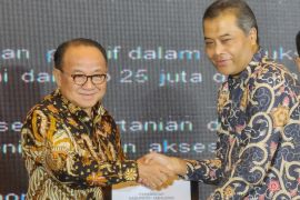 Anang terpilih sebagai tokoh Indonesia Pendorong Ekonomi Masyarakat