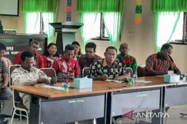 Pemda dan DPRD Teluk Wondama bahas pembentukan Dispora