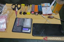 Polisi Sumenep tahan dua tersangka kasus sabu