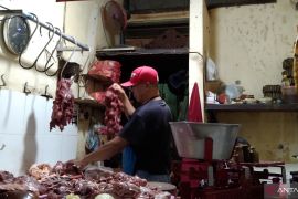 Pemprov Bali kaji perlu adanya harga eceran tertinggi daging babi