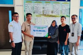 DKP Sumbar salurkan jaminan kematian dari BPJS Ketenagakerjaan ke ahli waris nelayan di Pesisir Selatan