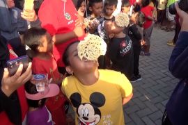 Keseruan masyarakat pesisir Molawe rayakan Hut RI