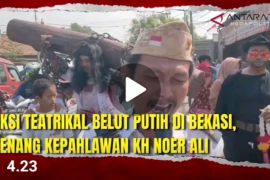 Aksi teatrikal si belut putih di Bekasi, kenang kepahlawanan KH Noer Ali