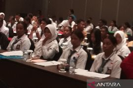 Disbudpar Papua ajak siswa SMA Biak melestarikan cagar budaya daerah