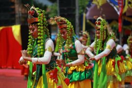 Sumenep gagas pertunjukan fesyen "Madura Ethnic Carnival"