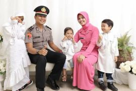 Mantan wartawati Antara Sumbar jadi profesor perempuan termuda UNP