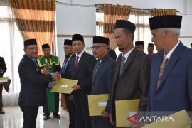 Anggota Baitul Mal Aceh Tengah periode 2023-2028 dilantik