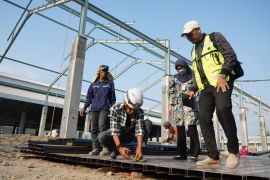 Pemkab Kediri lengkapi pasar tradisional wates dengan "smart CCTV"