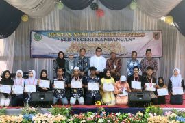 Ketua DPRD HSS siap bantu penambahan ruang kelas SLBN Kandangan