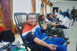 Pekerja Kilang Plaju donor darah antisipasi  kekurangan stok PMI