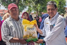 Bulog Sumut distribusikan beras SPHP  antisipasi harga GKP naik