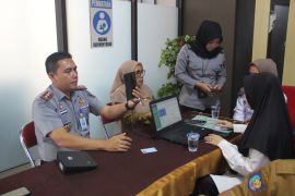 Jajaran Kanwil Kemenkumham Sulteng lakukan aktivasi IKD atau KTP digital