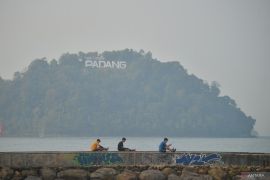 Jadwal buka puasa Padang dan wilayah Sumatera Barat hari Senin, 23 Februari 2026