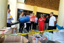 Polrestabes Semarang bongkar produsen  kosmetik ilegal