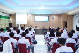 Pemprov Sulteng berikan penyuluhan literasi digital pemilih pemula