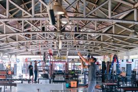 Pedagang kuliner TVJ Kota Magelang bersihkan selter