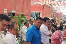BPJamsostek beri edukasi perlindungan sosial kepada pedagang Pasar Wayhalim