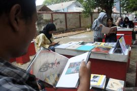 Perpustakaan Fotografi Keliling di Unej