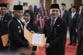 Bupati Ketapang imbau ASN jalin komunikasi dengan APH