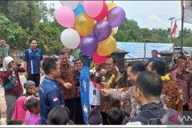 Bangka Tengah luncurkan internet desa di 30 titik